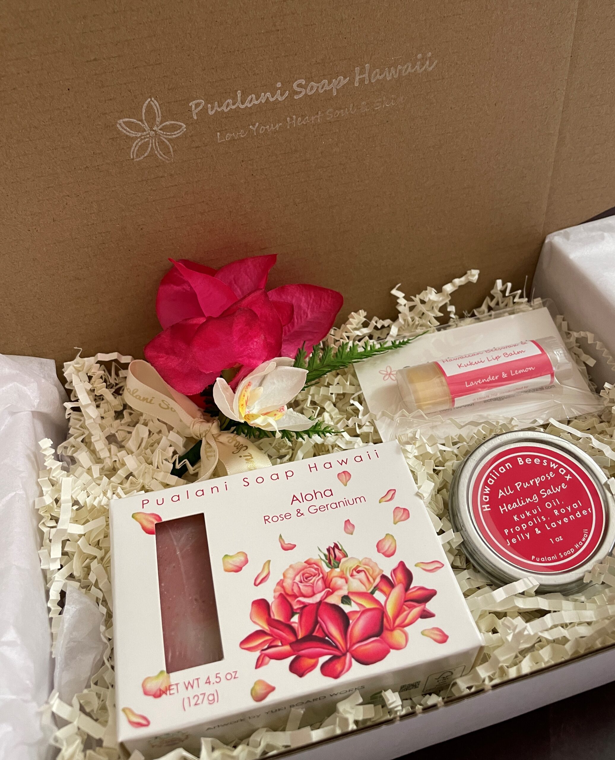 Hawaiian Soap Gift Box with Beeswax Salve and Lip Balm - Image 4