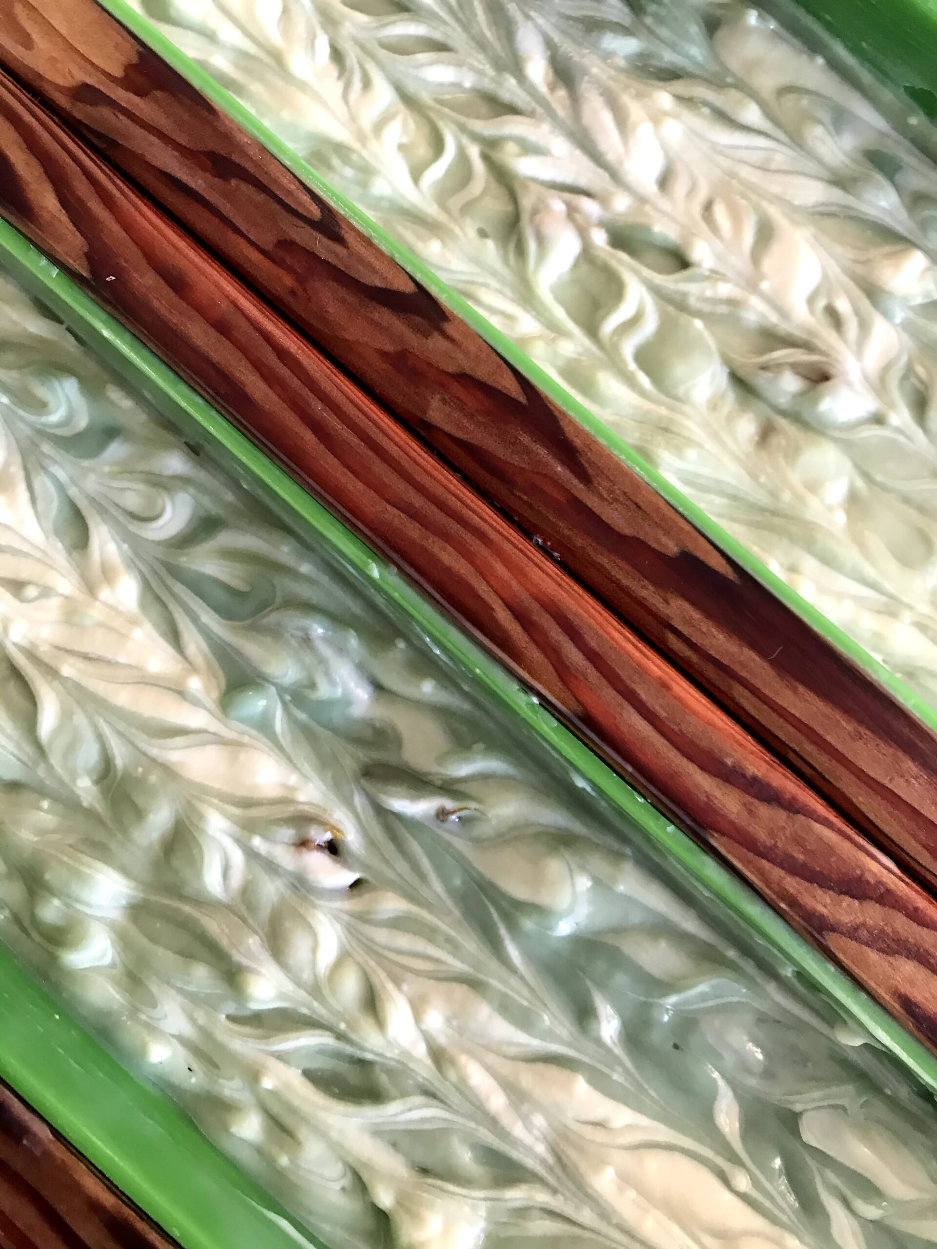 Hawaiian Flower Soap Set with Hawaiian Beeswax Salve and Lip Balm - Image 11