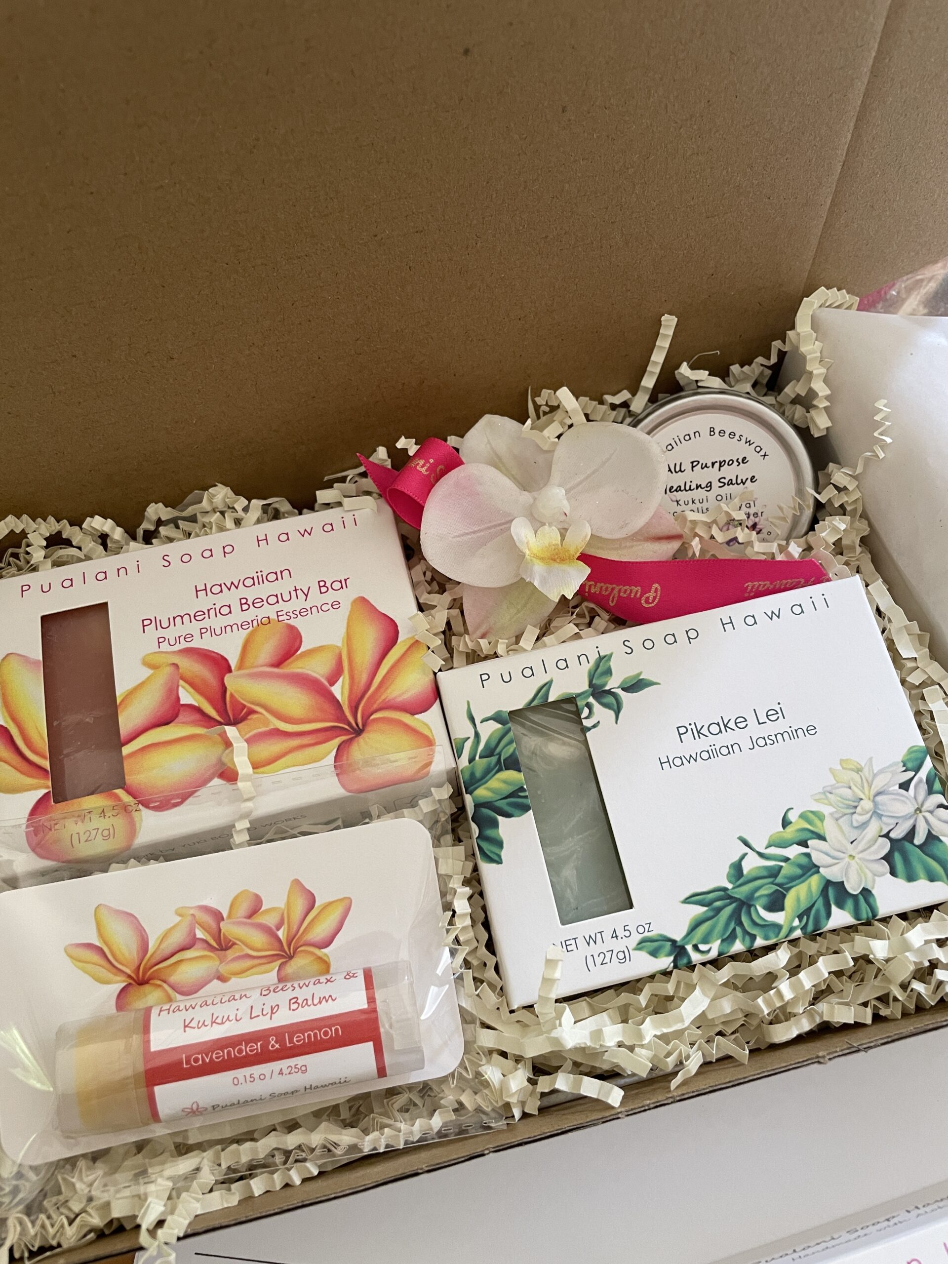 Hawaiian Flower Soap Set with Hawaiian Beeswax Salve and Lip Balm