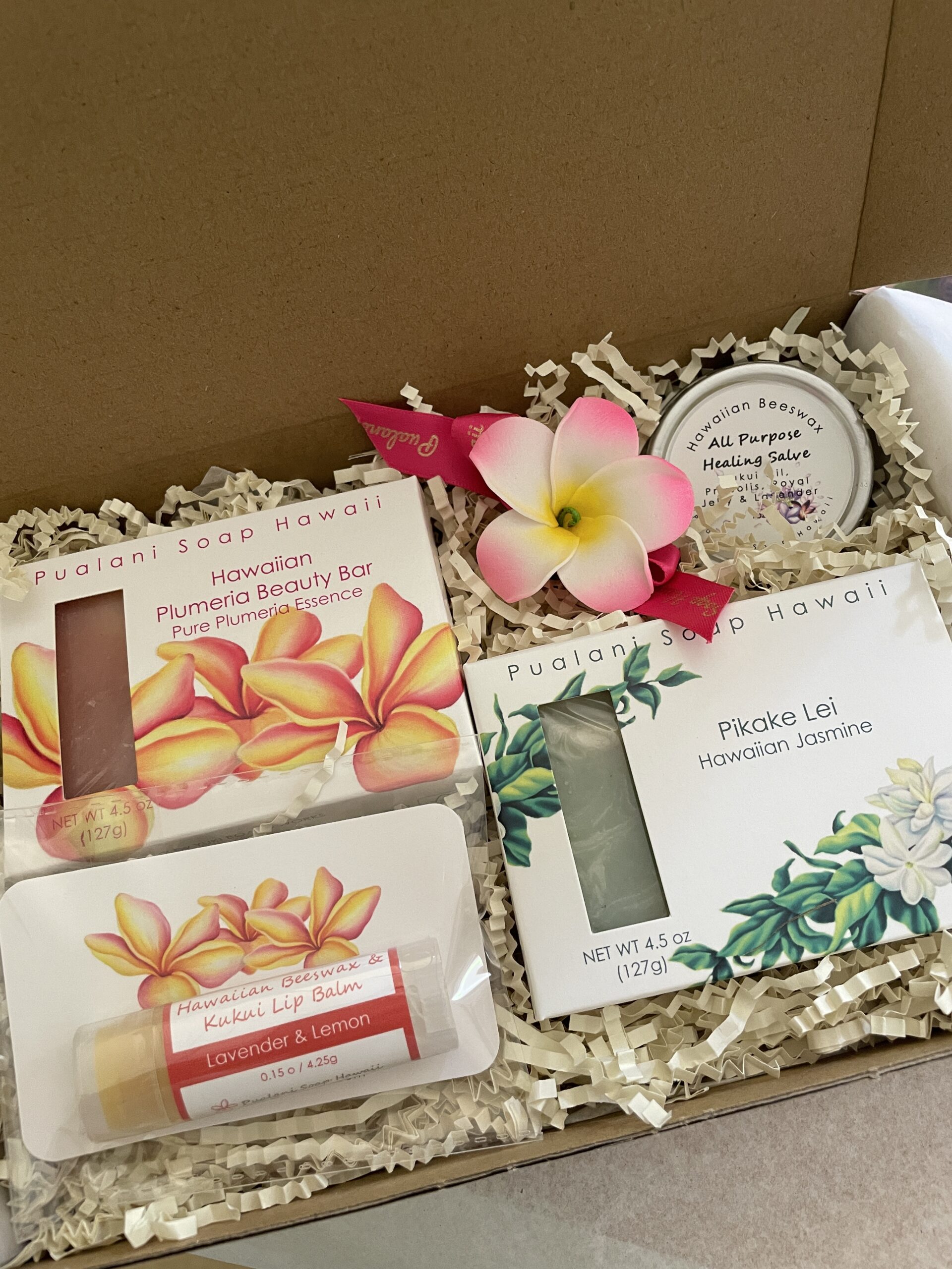 Hawaiian Flower Soap Set with Hawaiian Beeswax Salve and Lip Balm - Image 4