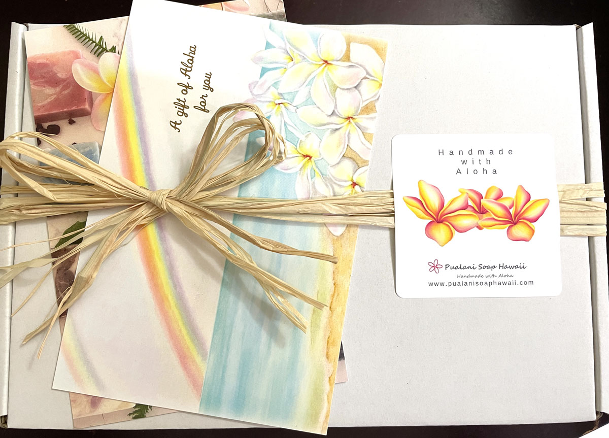 Hawaiian Soap Gift Box with Hawaiian Beeswax Lip Balm